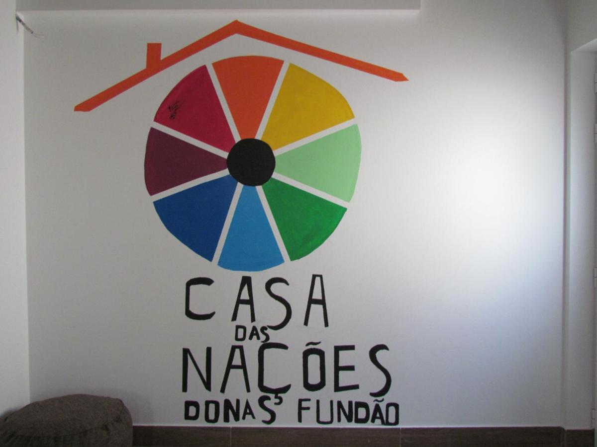 Casa Das Nacoes Donas Exterior foto